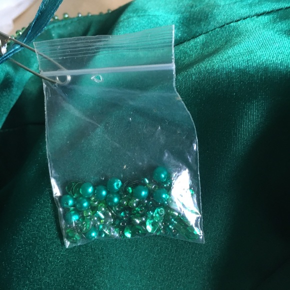 JS Boutique Halter Dress - Picture 10 of 11